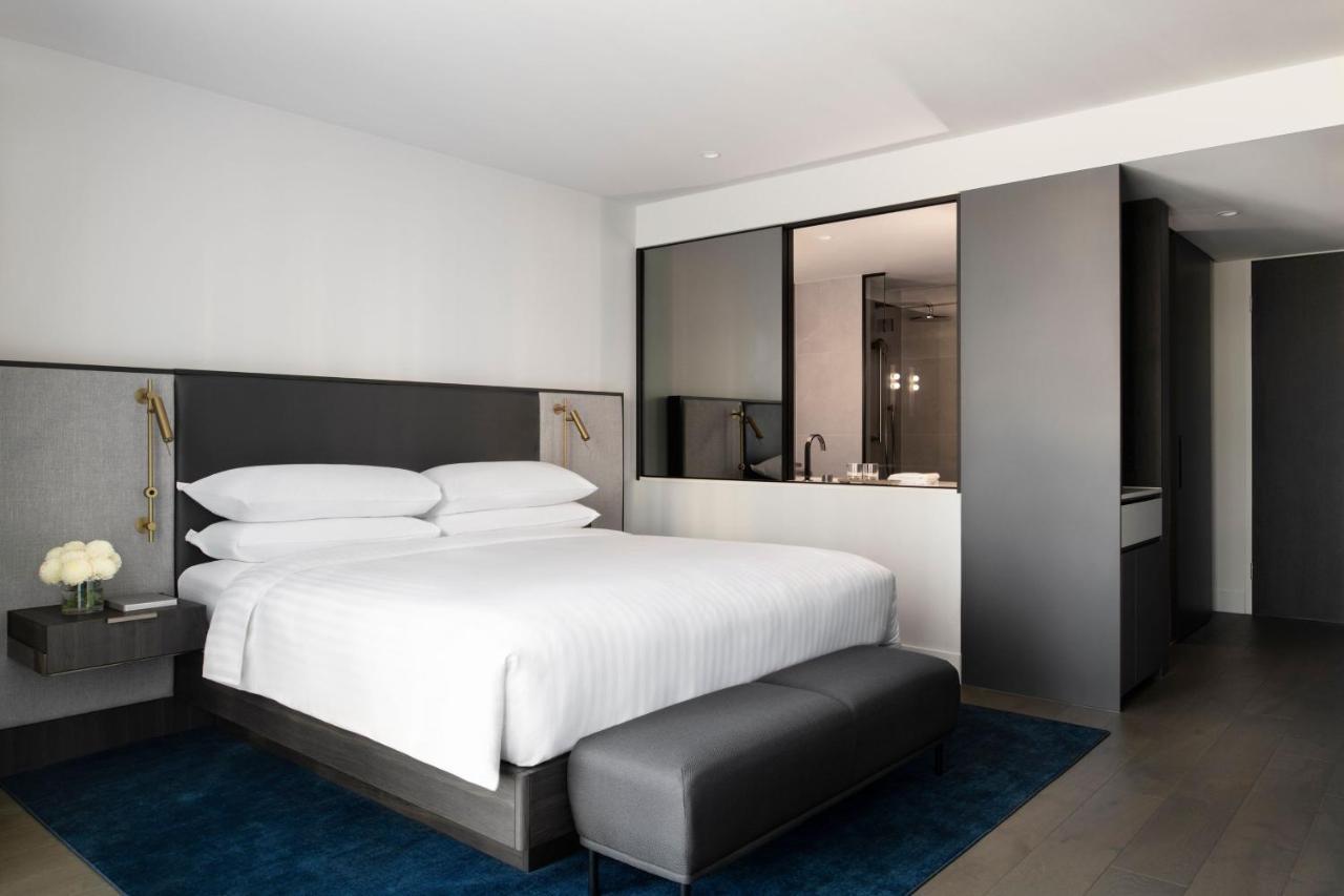 Melbourne Marriott Hotel Docklands Exterior foto